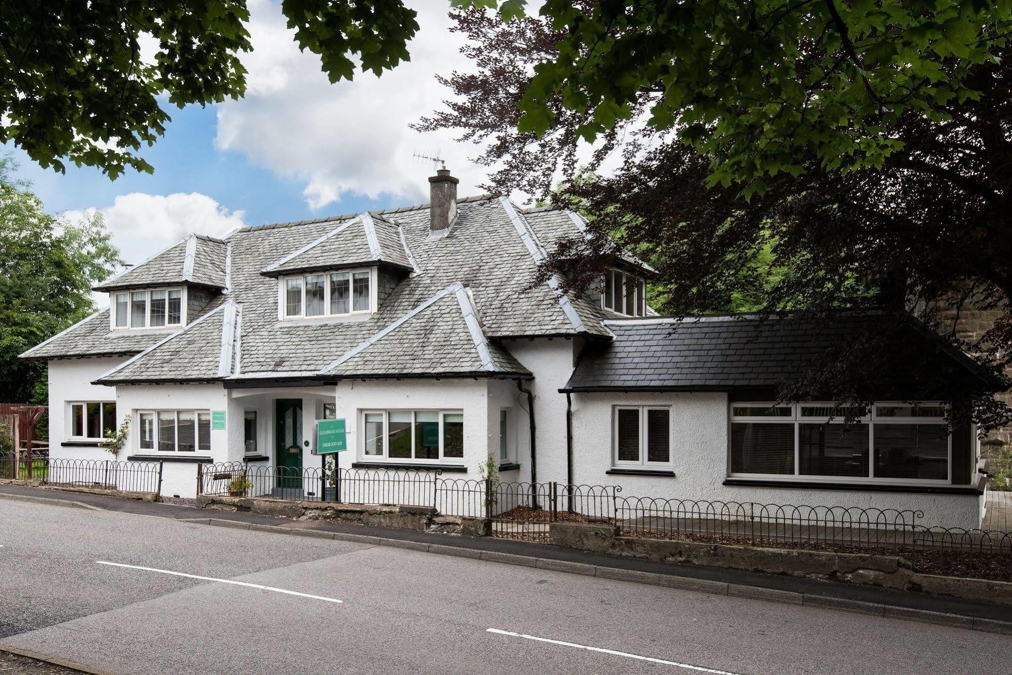 克里安拉利 Glenbruar House酒店 外观 照片